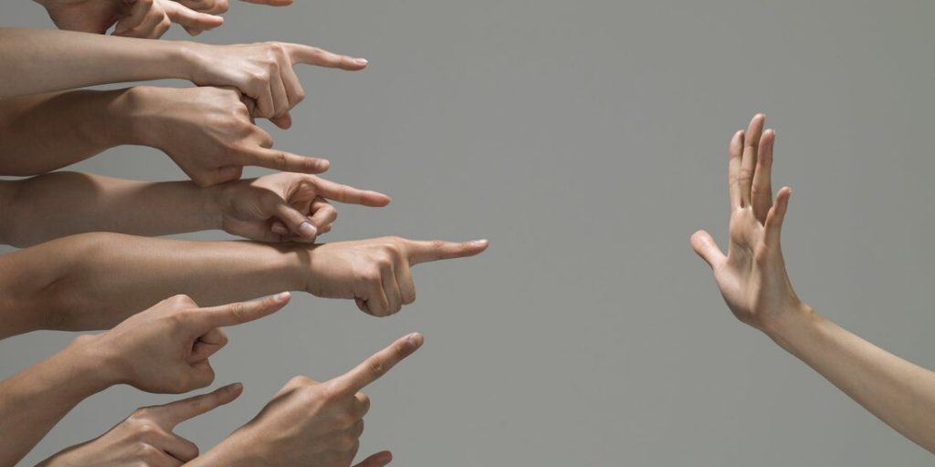 12-14.06.2020 – Guilt-Throwers Vs. Guilt-Catchers: Setting Yourself Free Psychodrama and Other Action Methods Explorations